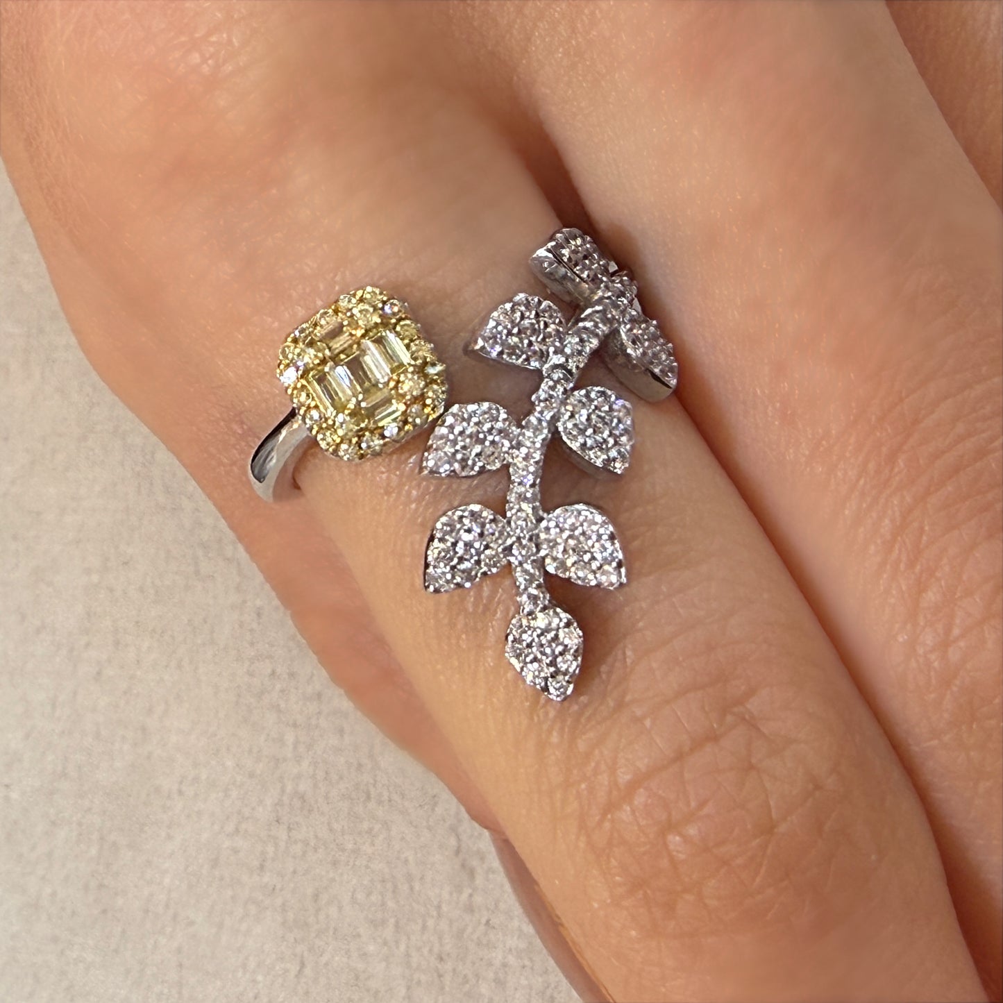 Golden Feather Spark Ring
