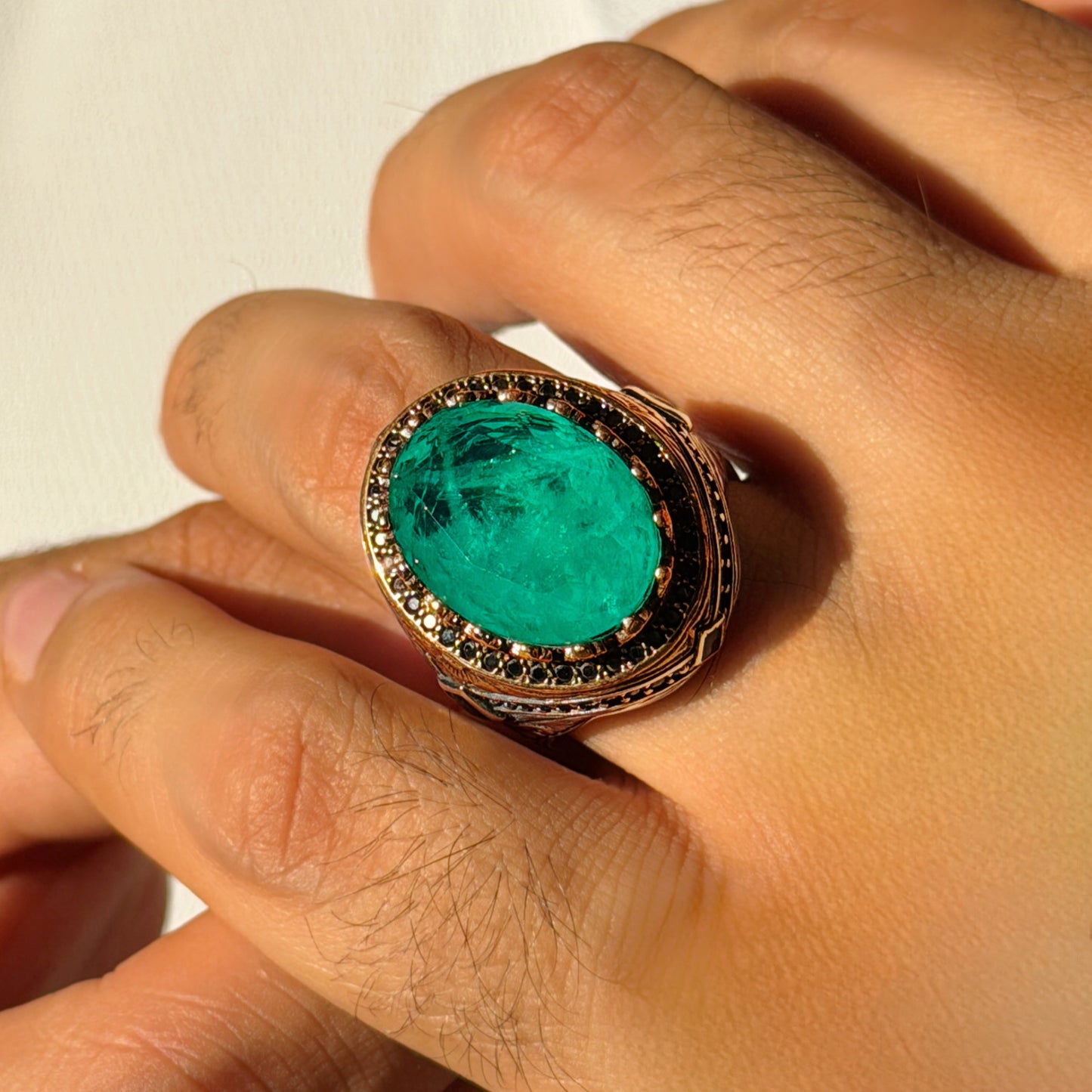 Royal Green Side Spark Ring