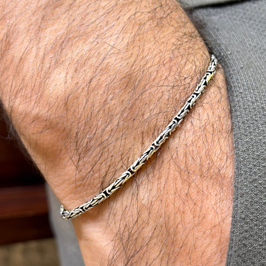 Slim Noir Bracelet