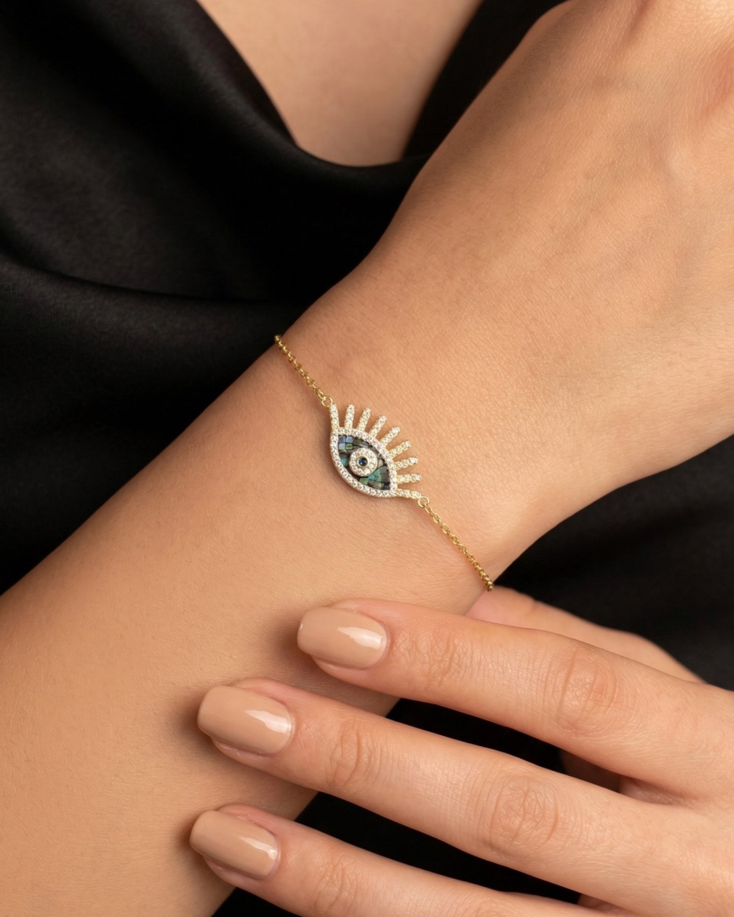Golden Eye Bracelet