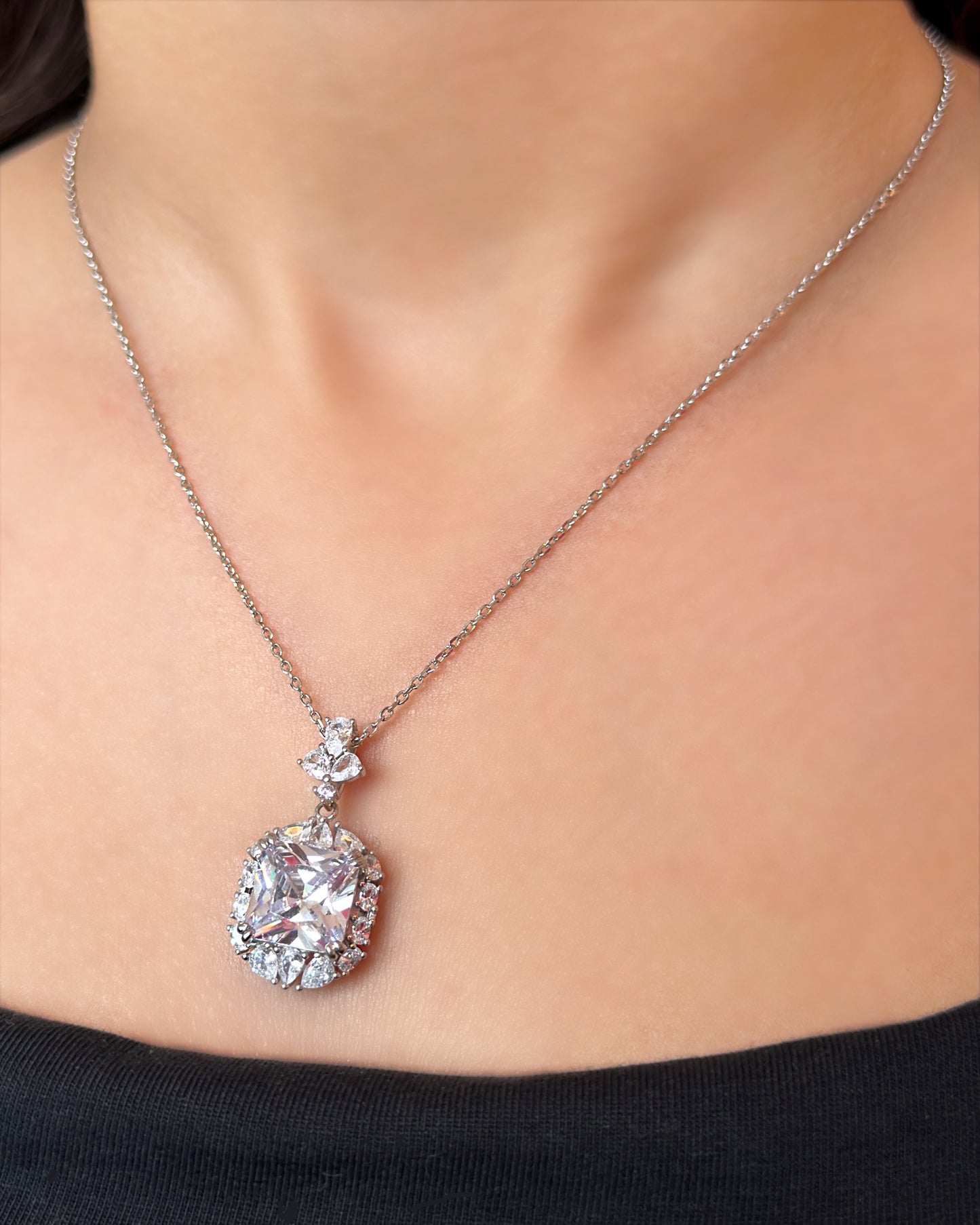 Brilliant Spark Zircon Necklace