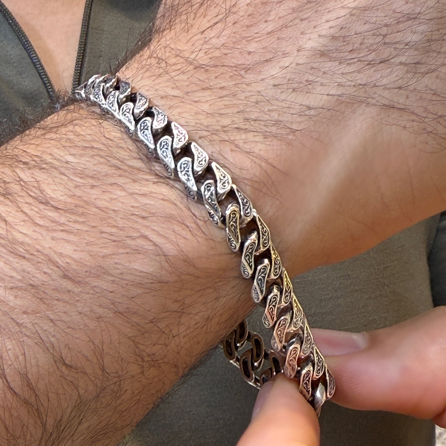 Shadow Line Bracelet