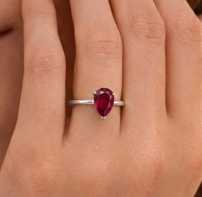 Ruby Glow Ring