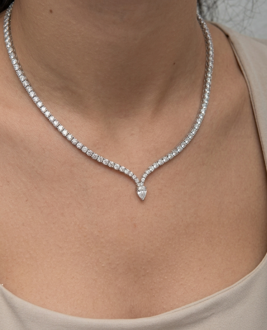 Lucky Seven Spark Necklace