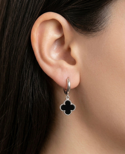 Van cleef (Black _ Silver) earring