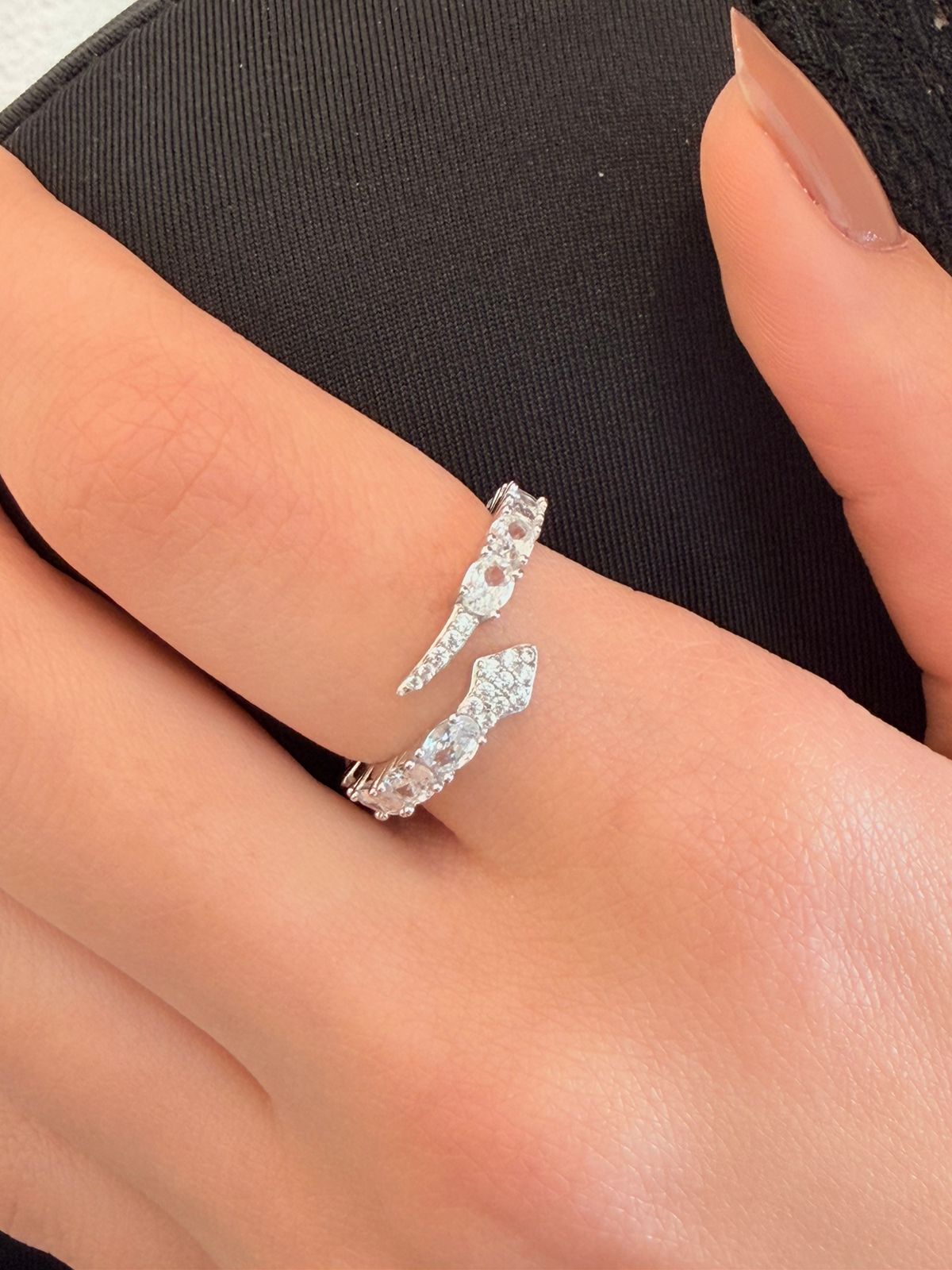 Serpent Luxe Ring