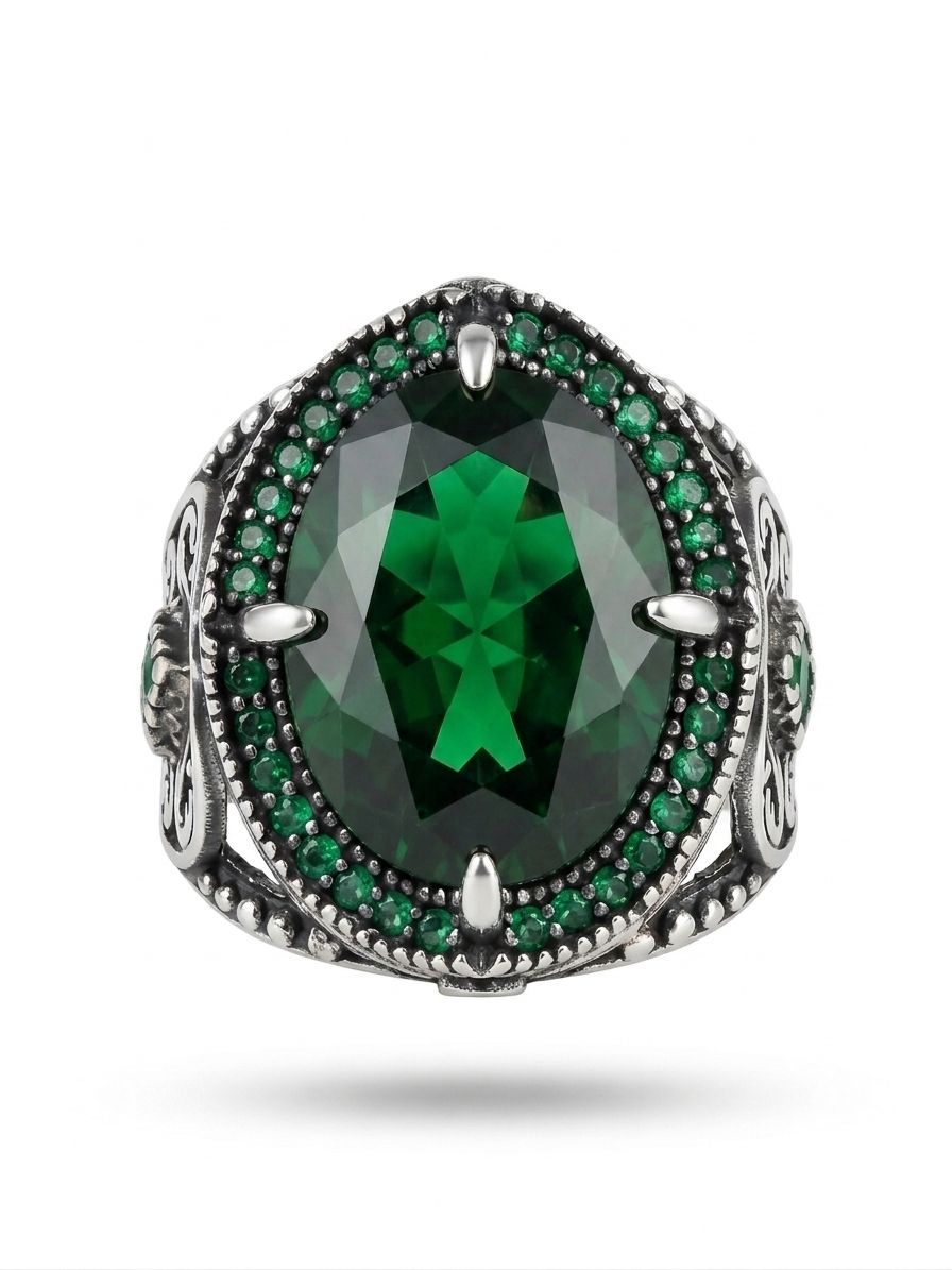 Emerald Edge Ring