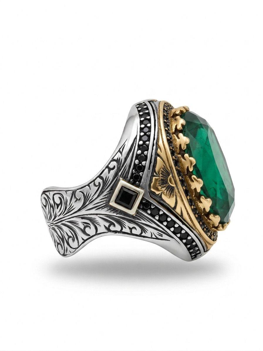 Royal Green Side Spark Ring